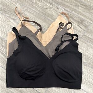 Great condition True and Co Seamless Comfort Bralette - Black, Beige, Gray